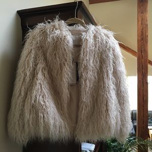 ⚡️🚨NWT Fluffy Zara Coat Winter Sale